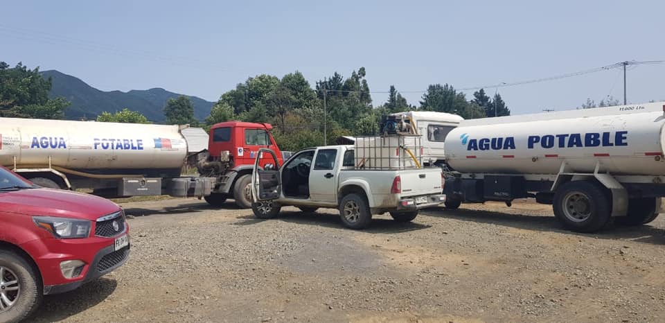 Lee más sobre el artículo RETRASO EN ENTREGA DE AGUA POTABLE POR BARRERA EN PUENTE PANGUE