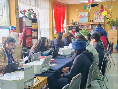 MUNICIPIO Y JUNAEB ENTREGAN MÁS DE 80 COMPUTADORES A ESTUDIANTES DEL TERRITORIO